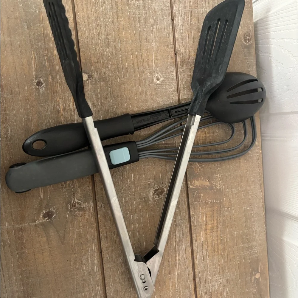 Pampered chef utensils